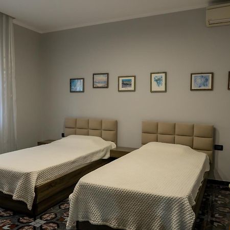 Royal Aparthotel Vlorë 外观 照片