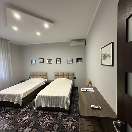 Royal Aparthotel Vlorë 外观 照片
