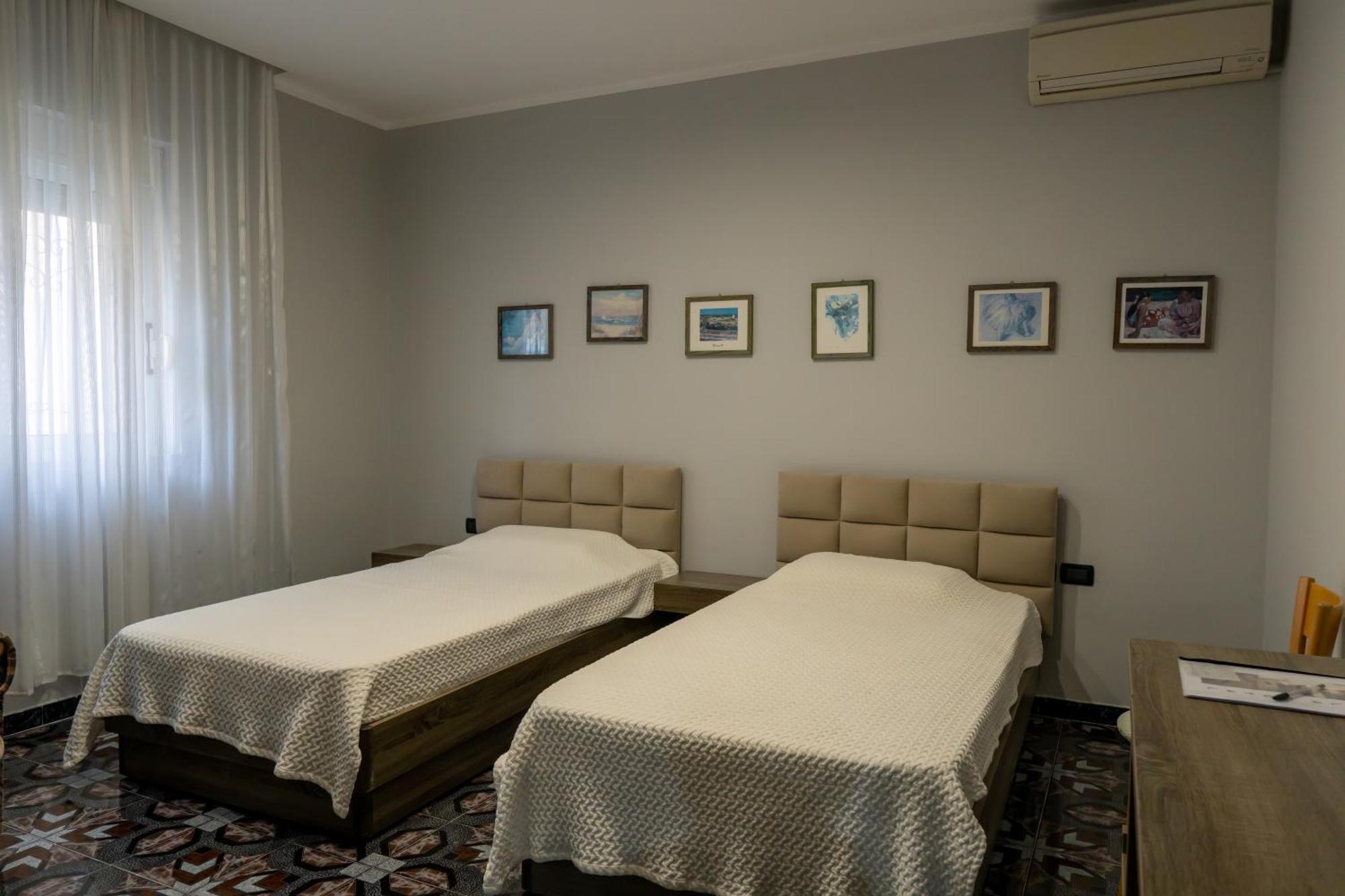Royal Aparthotel Vlorë 外观 照片